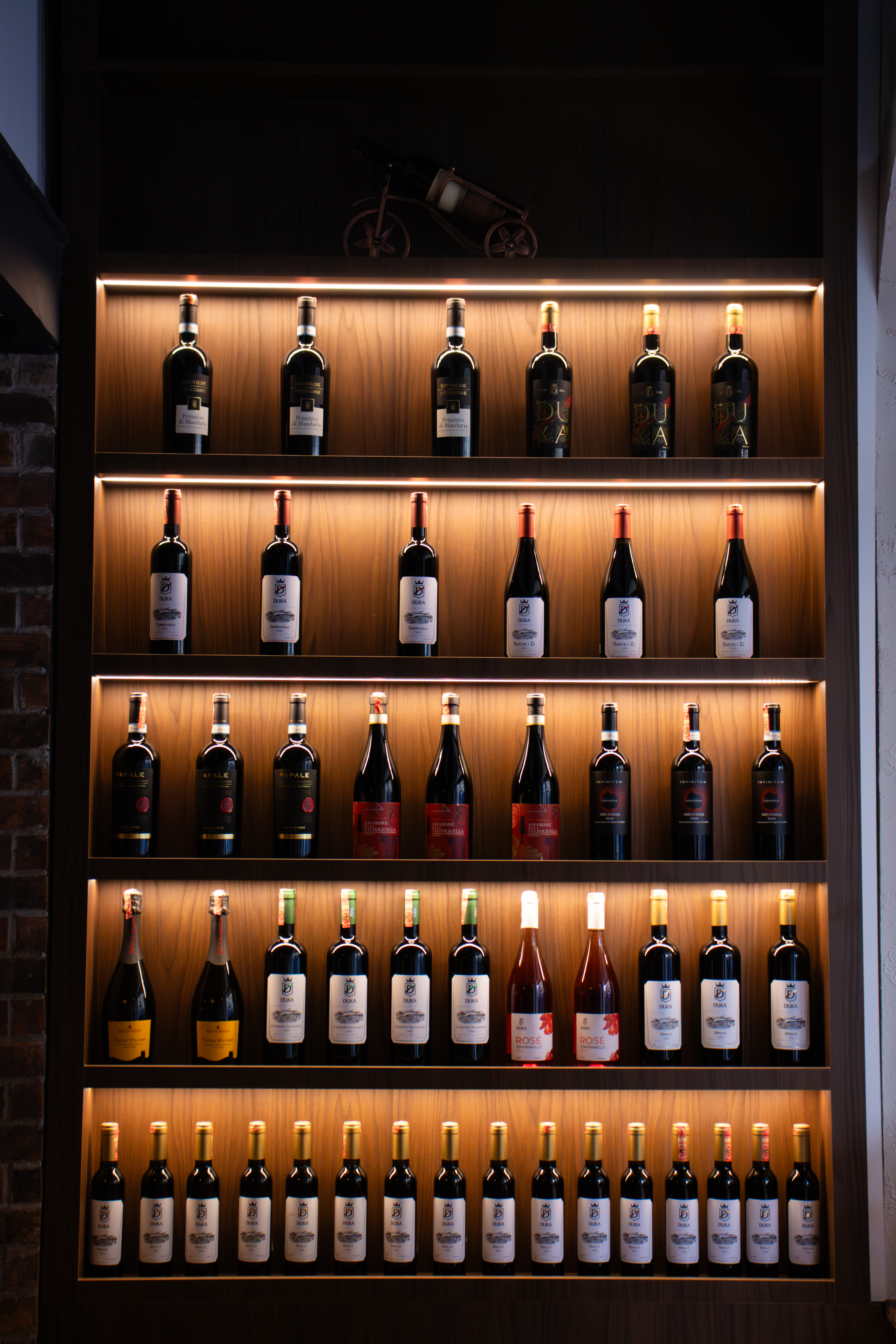 Mëngjes në Nam Bistro